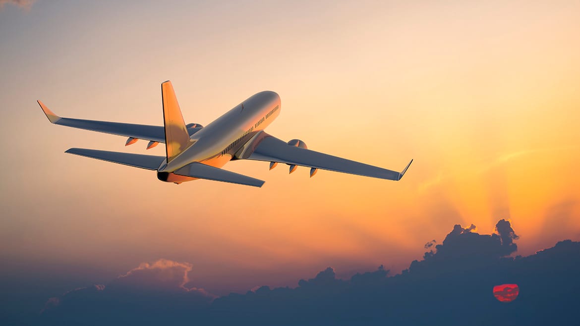Aerospace manufacturer, Air travel, Sky, Cloud, Atmosphere, Vehicle, Aircraft, Airplane, Aviation, Sunlight