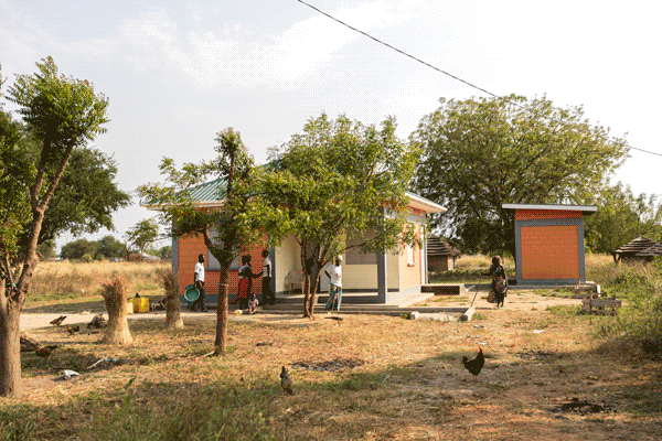 Land lot, Plant, Sky, Cloud, Building, Tree, House