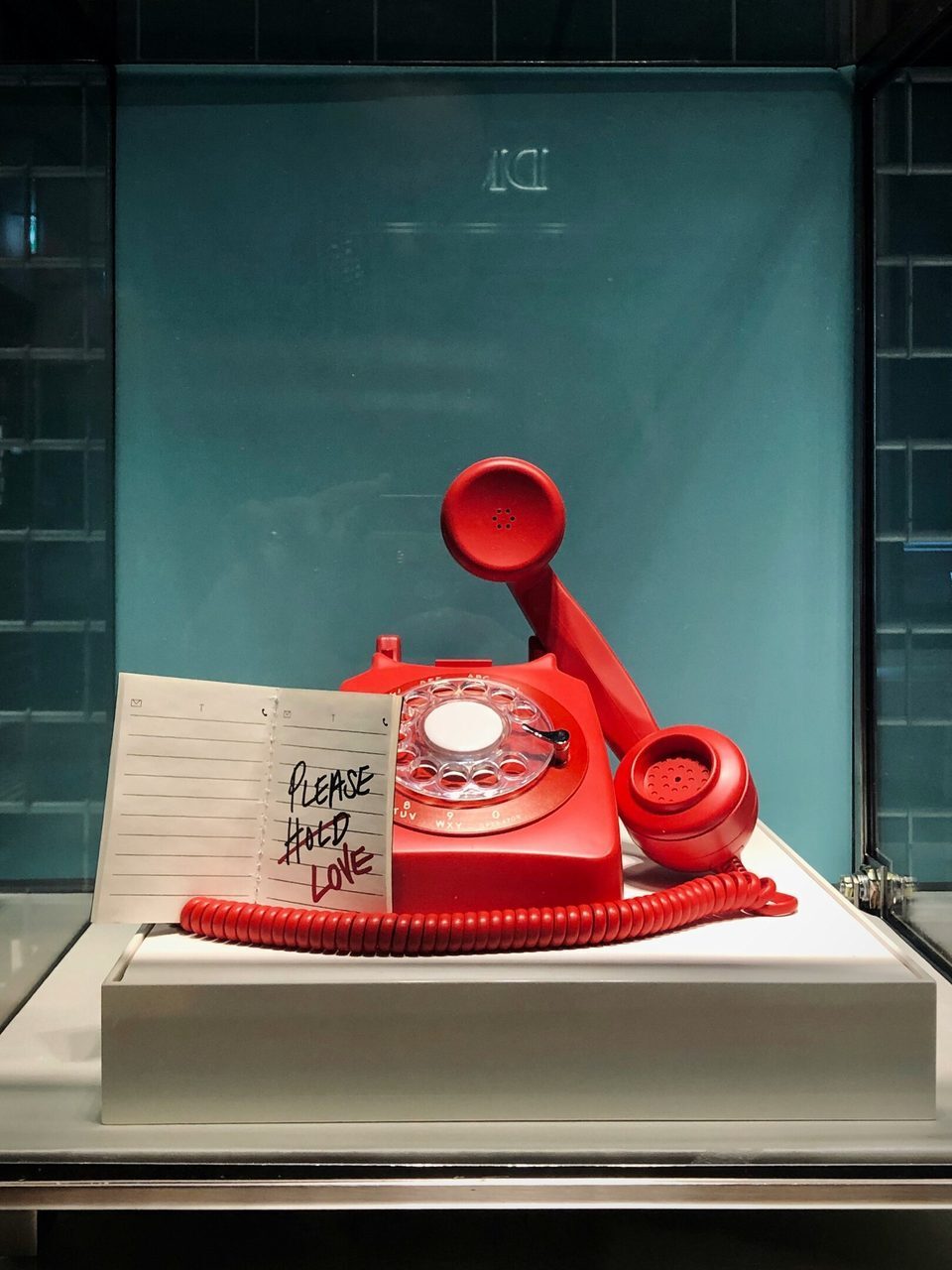 Red dial phone