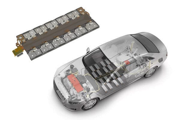 Automotive parking light, Motor vehicle, Tire, Hood, Car, Bumper