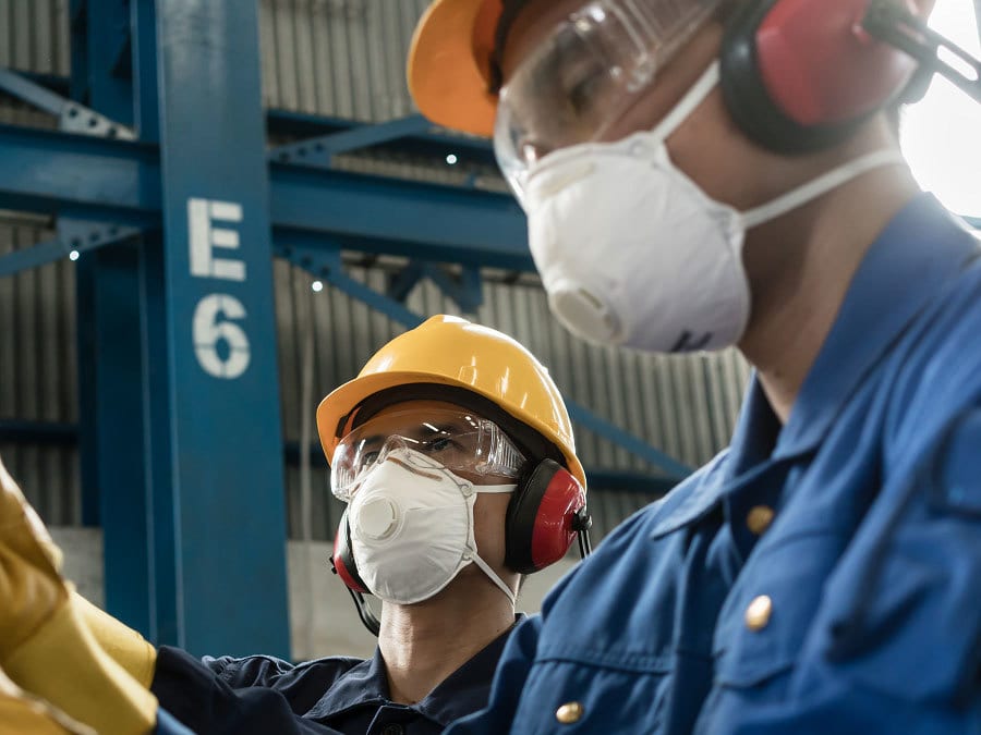 Health care provider, Safety glove, Medical equipment, Surgeon