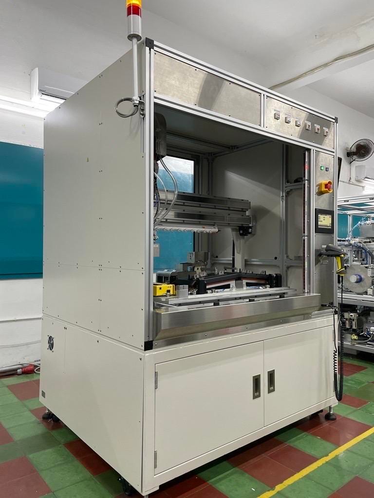 Laboratory equipment, Machine
