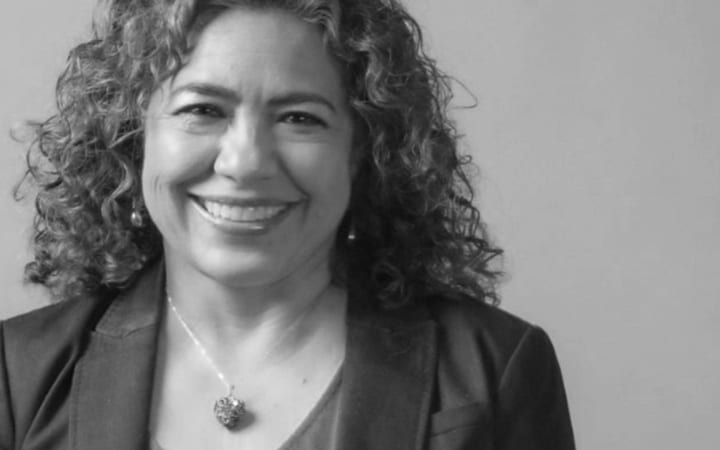 Forehead, Nose, Hair, Smile, Face, Lip, Hairstyle, Eyebrow, Eye, White