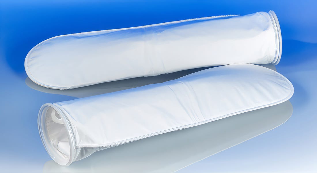 Eaton’s LOFCLEAR™ 100 automotive filter bags