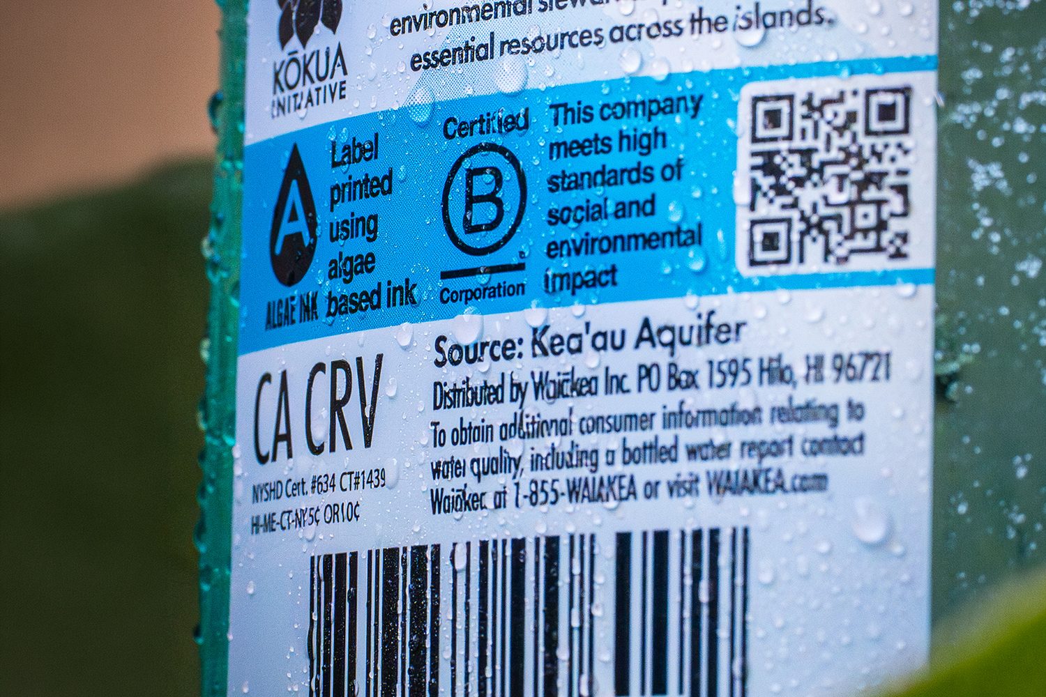 Beverage label with ACTEGA’s ACTExact® UV Black Algae Ink