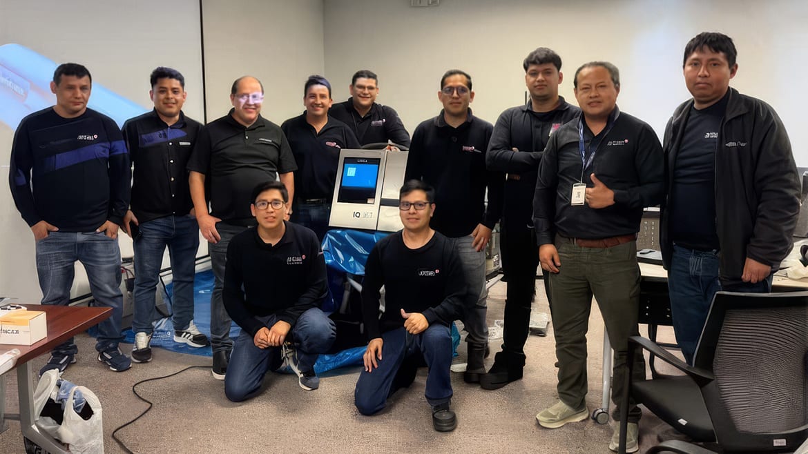 Antalis employees participating in technical training in Peru.