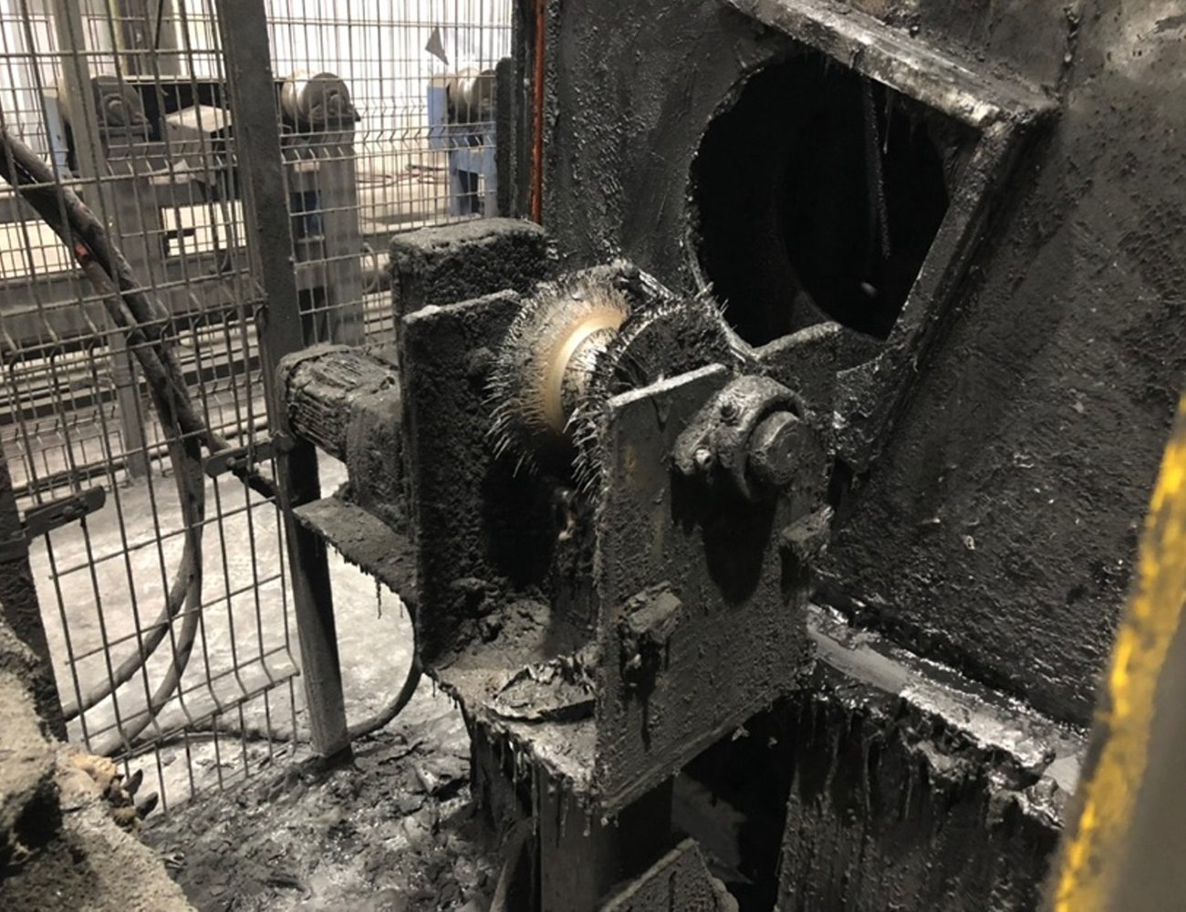 Pictures of water-based coating operation – Operational - cleanliness issues