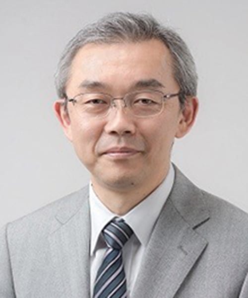 Dress shirt, Forehead, Glasses, Chin, Eye, Smile, Tie, Sleeve, Gesture, Collar