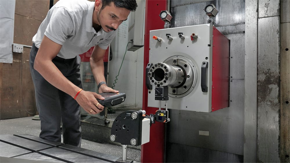 Micro-check Calibration Pvt. Ltd. (Micro-check) is an India-based calibration service provider using Renishaw's cutting-edge calibration systems to support their small and medium-sized customers.