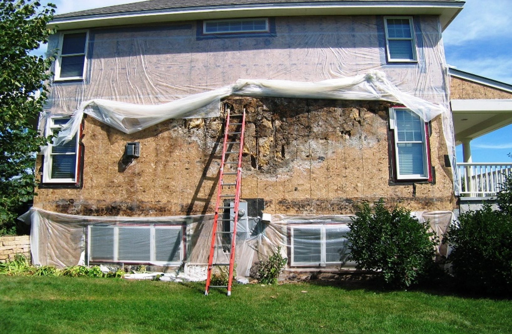 Figure 6: Rot caused by air leakage