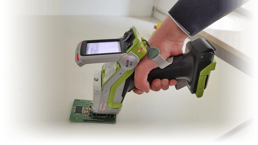 Handheld XRF analyzer 