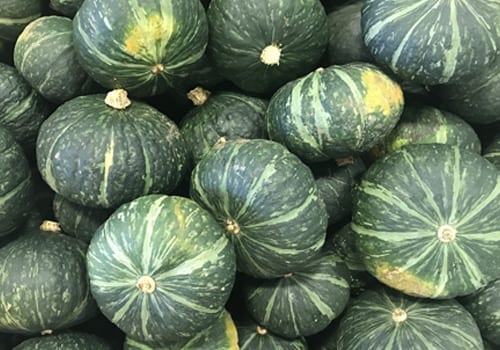 Natural foods, Staple food, Winter squash, Green, Leaf, Plant, Fruit