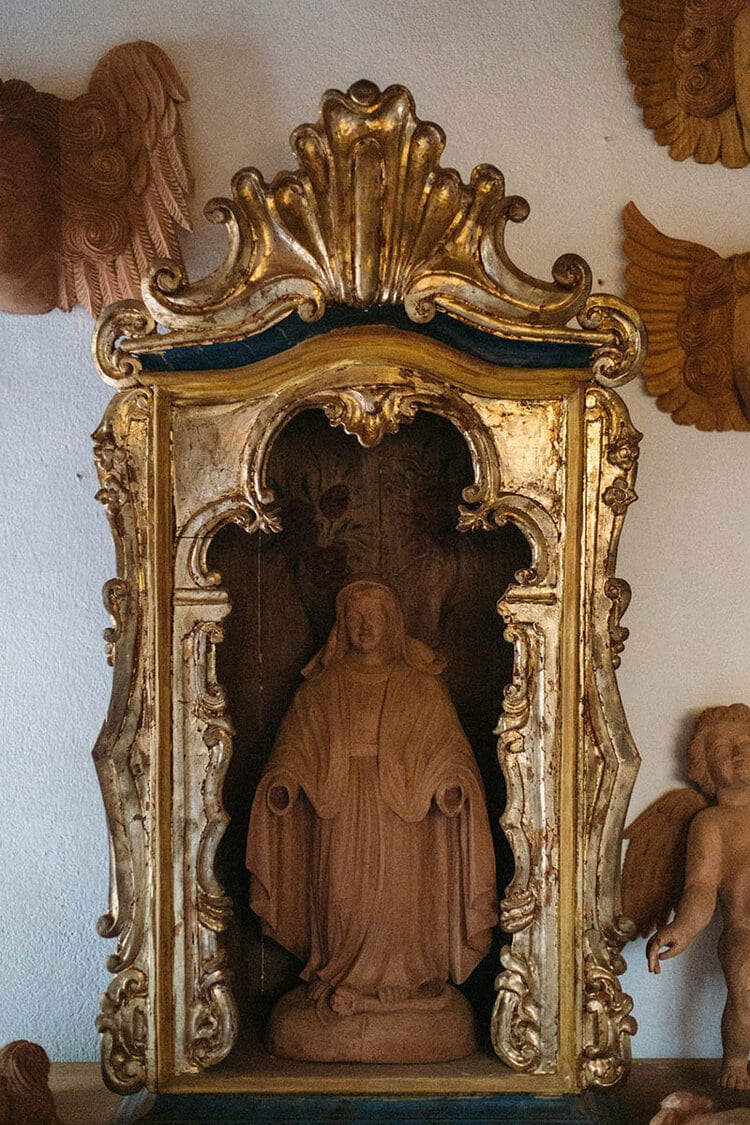 Sculpture, Wood, Temple, Statue, Artifact