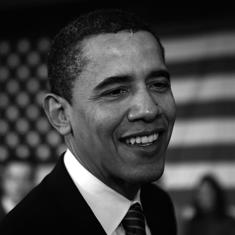 Facial expression, Flash photography, Dress shirt, Forehead, Chin, Smile, Hairstyle, Eyebrow, Collar, Happy