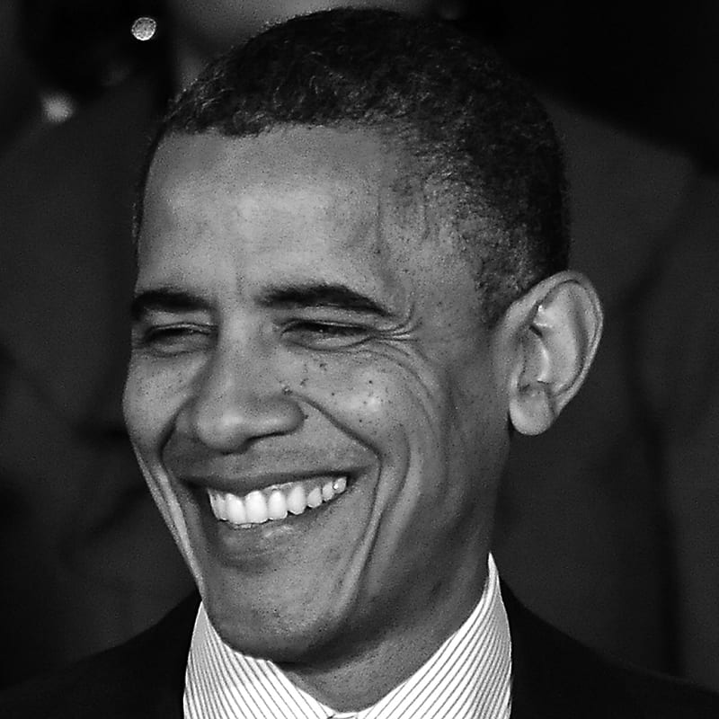 Flash photography, Forehead, Smile, Chin, Eyebrow, Jaw, Happy, Gesture, Collar