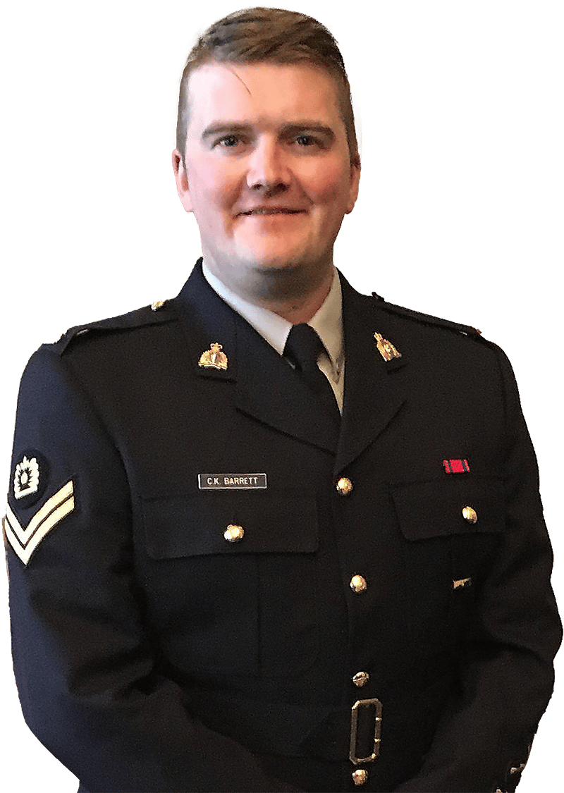 Military uniform, Dress shirt, Non-commissioned officer, Hair, Sleeve, Tie, Gesture, Smile, Collar