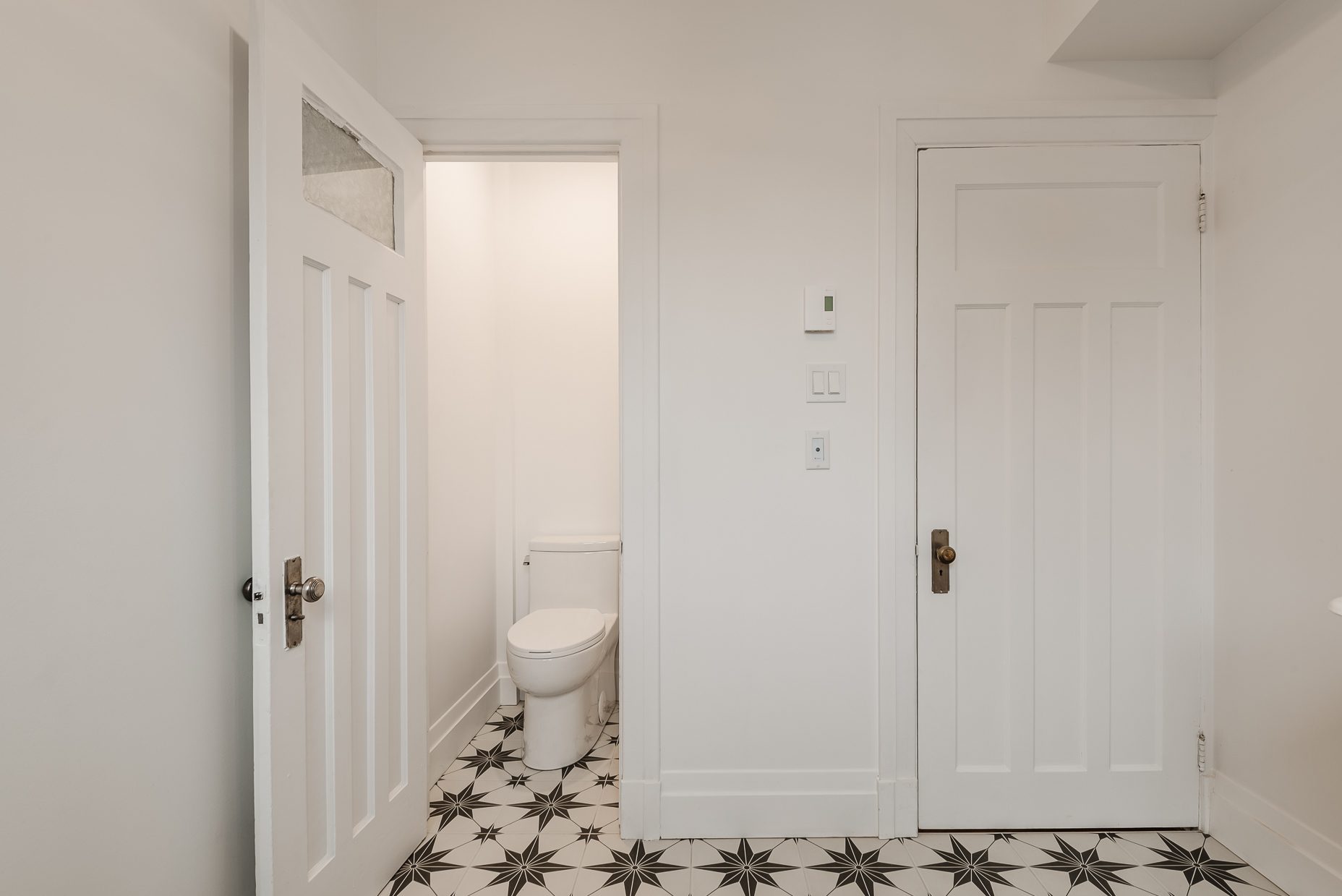 Plumbing fixture, Interior design, Property, Building, Door, Bathroom, Wood, Architecture, Floor