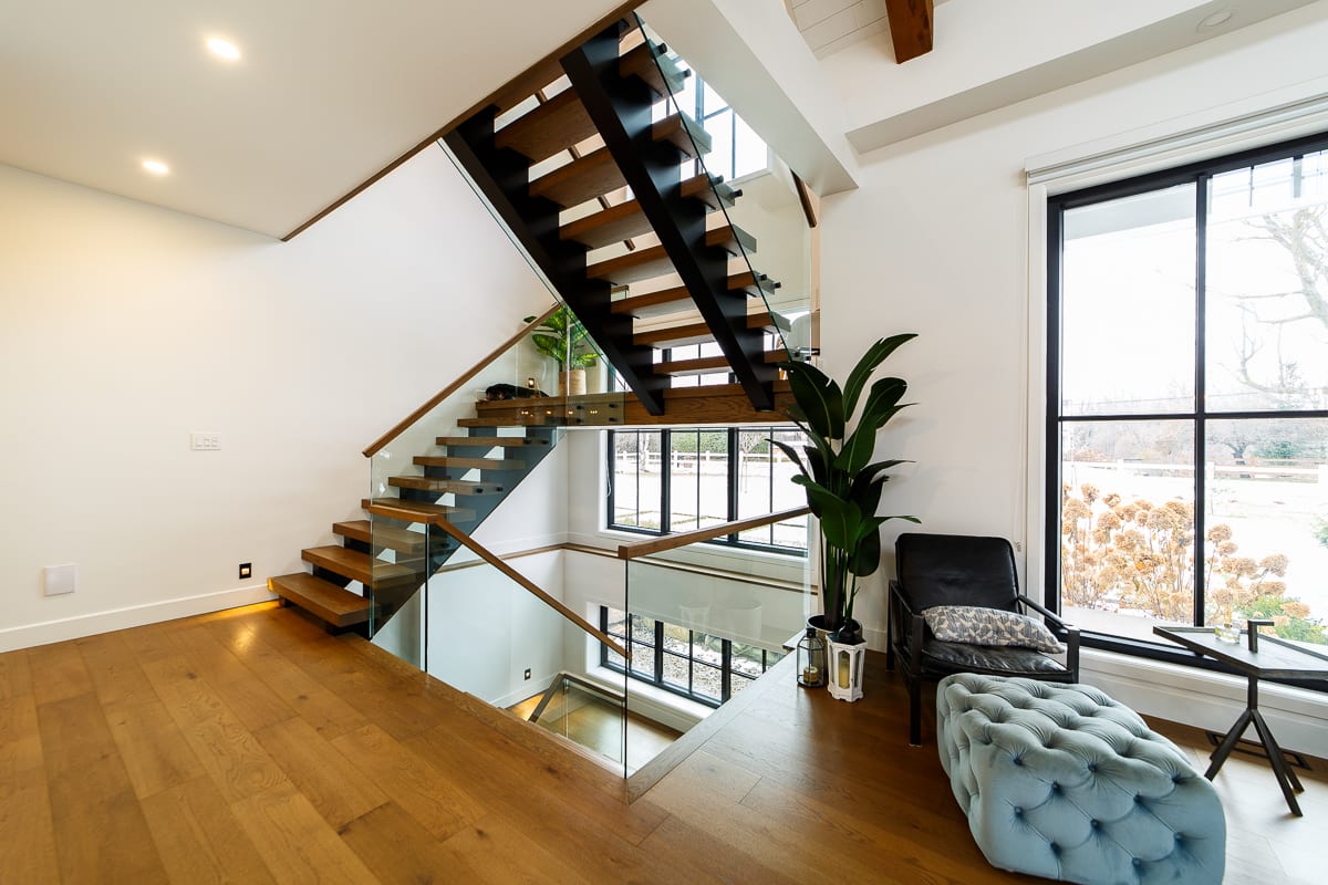 Plant, Property, Building, Wood, Window, Fixture, Flooring, Floor