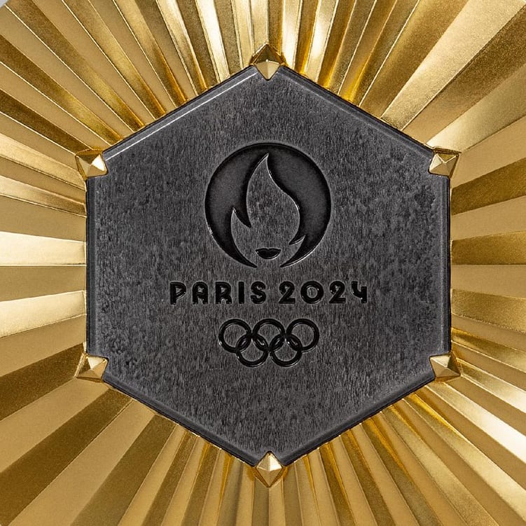 Rectangle, Wood, Flooring, Floor, Line, Font