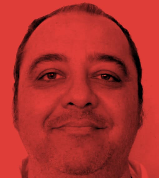 Forehead, Nose, Cheek, Chin, Smile, Eyebrow, Mouth, Eyelash, Neck, Jaw