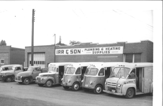 Automotive parking light, Motor vehicle, Tire, Wheel, Car, Sky