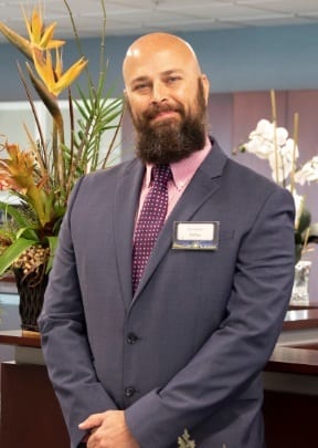 bird of paradise, Dress shirt, Plant, Beard, Flowerpot, Collar, Smile