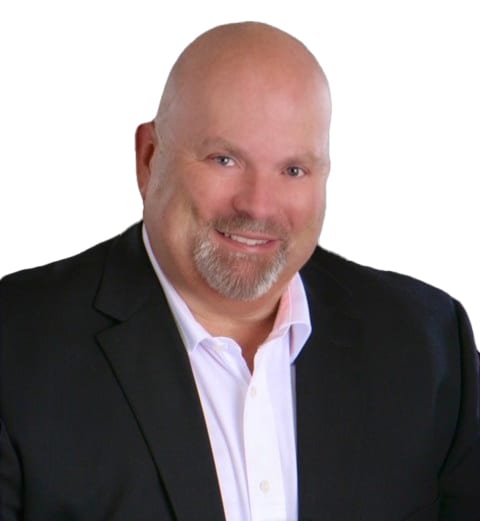 Dress shirt, Forehead, Smile, Jaw, Sleeve, Gesture, Collar, Beard