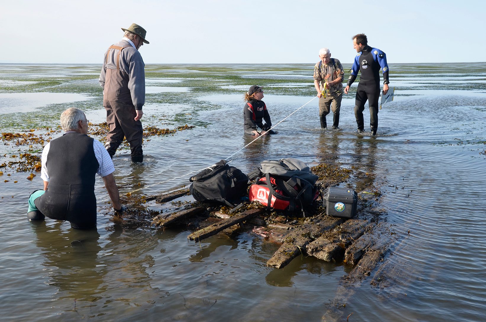 Water, Trousers, Sky, Lake
