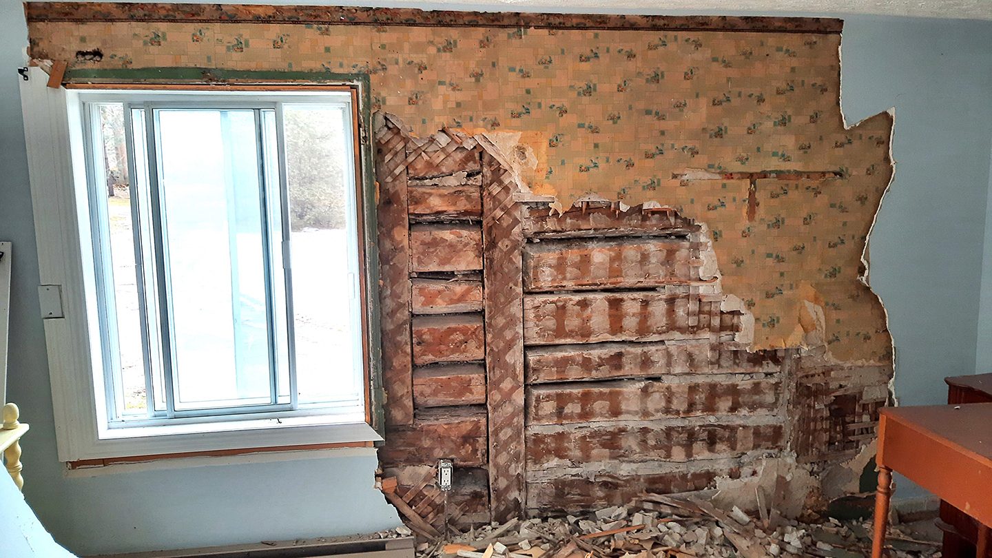 Brown, Property, Wood, Rectangle, Window