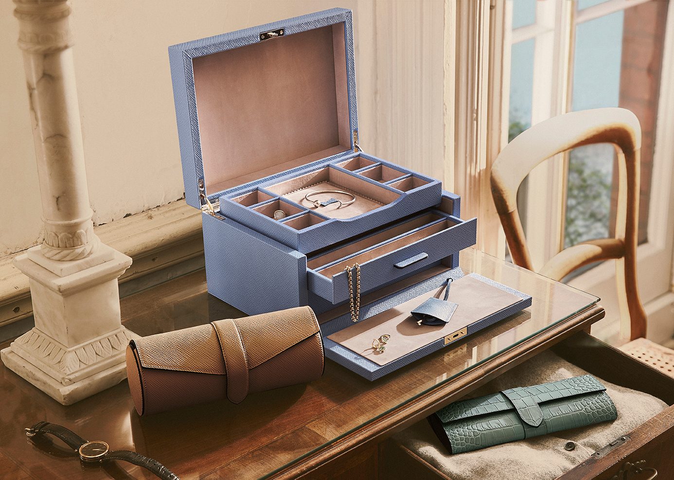 Interior design, Living room, Property, Furniture, Table, Wood, Floor, Flooring