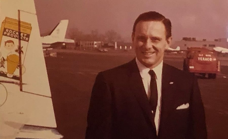Smile, Tie, Standing