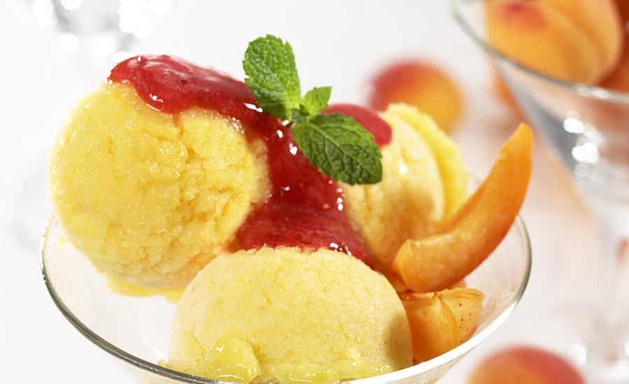 Frozen dessert, Ice cream, Food, Ingredient, Tableware, Fruit, Gelato, Produce, Recipe