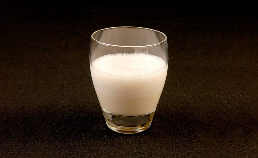 Rice wine, Alcoholic beverage, Tableware, Drinkware, Liquid, Stemware, Cocktail, Fluid, Barware