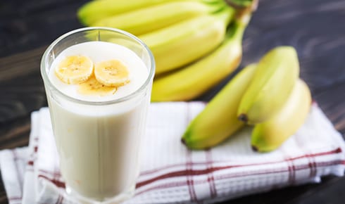 Natural foods, Food, Ingredient, Cuisine, Recipe, Fruit, Tableware