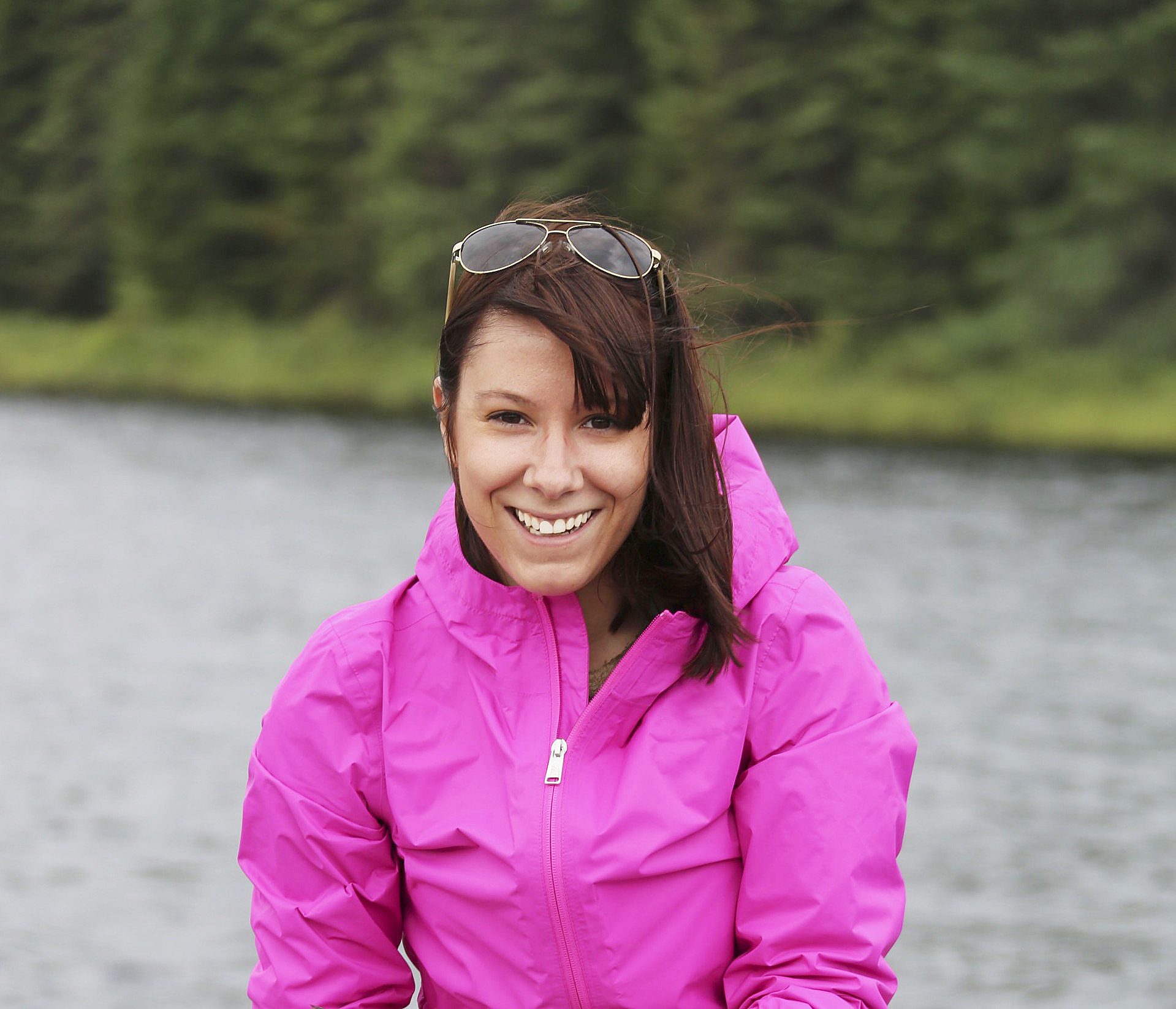 Sleeve, Jacket, Smile, Hood, Windbreaker, Happiness