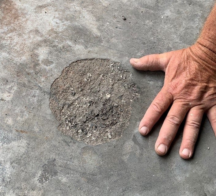  Spalling Of A Garage Floor After A Fire