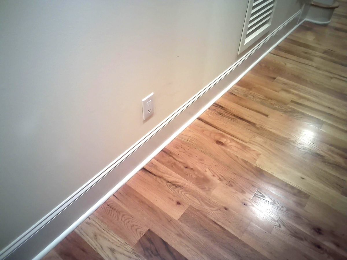 Water Behind Baseboard With Color Alarm DR