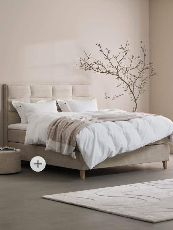 Interior design, Furniture, Product, Comfort, Wood, Rectangle, Textile, Grey, Floor, Flooring
