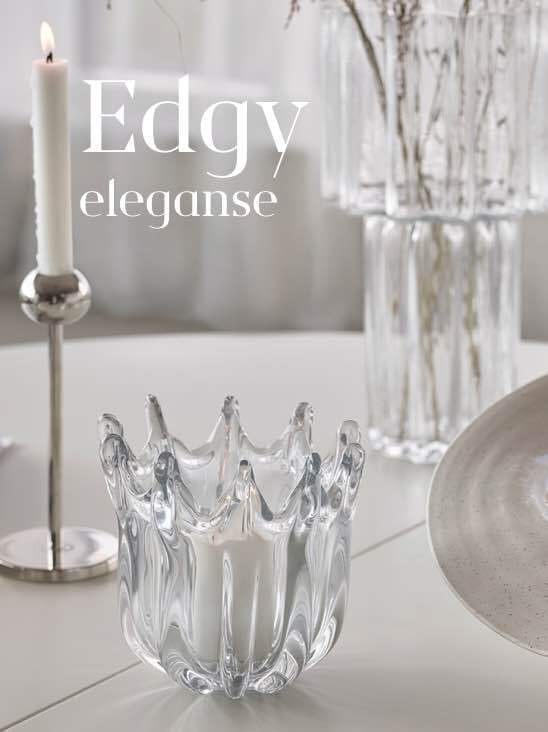 Candle holder, Champagne stemware, Tableware, Drinkware, Silver, Barware, Table, Serveware, Dishware