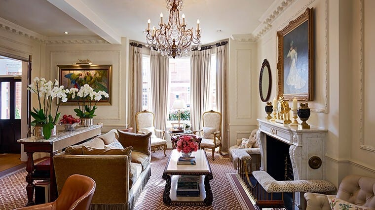 Picture frame, Interior design, Property, Furniture, Table, Decoration, Plant, Flower, Chair, Lighting