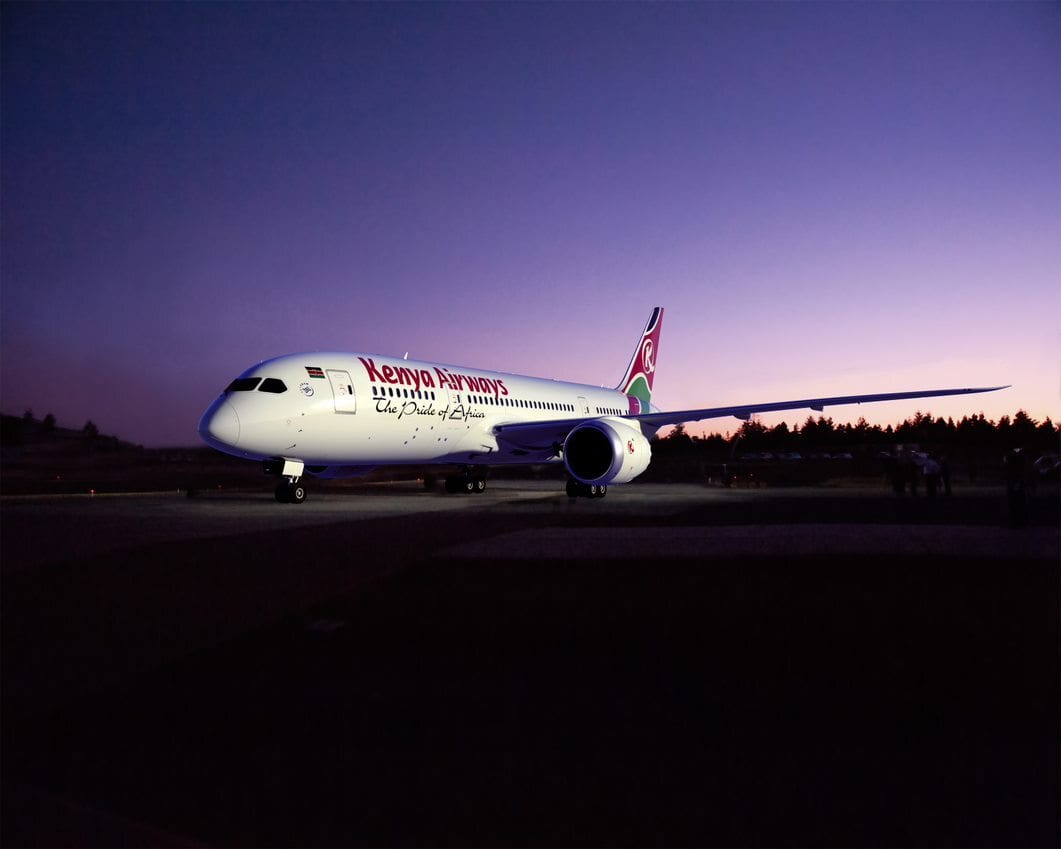 Jet engine, Aerospace manufacturer, Sky, Tire, Wheel, Vehicle, Aircraft, Aviation, Airplane, Runway
