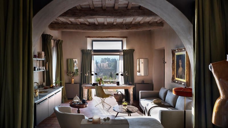 Picture frame, Interior design, Property, Table, Furniture, Couch, Building, Window, Plant, Architecture