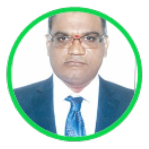 Facial expression, Vision care, Dress shirt, Forehead, Glasses, Outerwear, Sleeve, Tie, Coat, Gesture