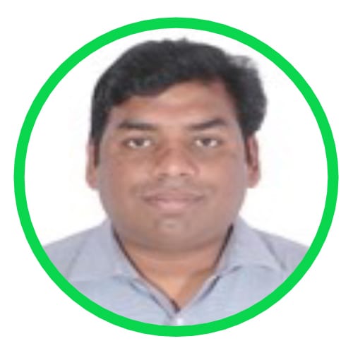 Forehead, Chin, Jaw, Sleeve, Collar