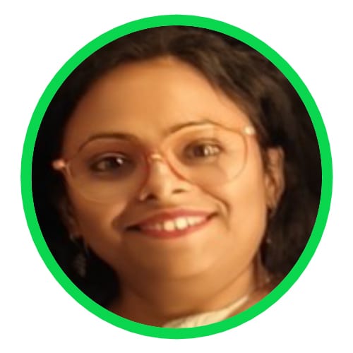 Smile, Nose, Cheek, Chin, Eyebrow, Green, Happy