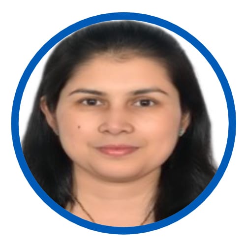 Forehead, Nose, Cheek, Skin, Lip, Eyebrow, Eyelash, Smile, Jaw, Neck