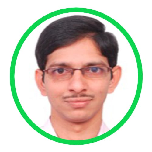 Vision care, Forehead, Nose, Cheek, Chin, Eyebrow, Gesture, Eyewear, Happy