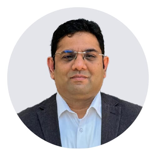 Vision care, Dress shirt, Forehead, Chin, Eyebrow, Eyewear, Sleeve, Gesture, Collar