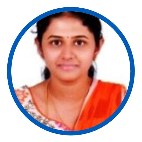 Forehead, Nose, Cheek, Chin, Eyebrow, Eye, Eyelash, Jaw, Neck, Sleeve