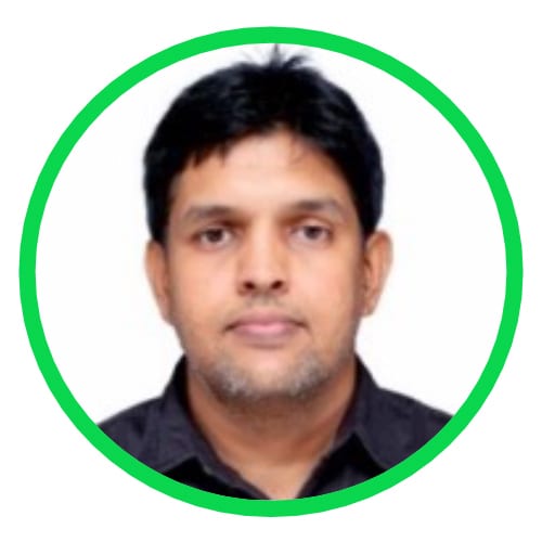 Forehead, Cheek, Neck, Sleeve